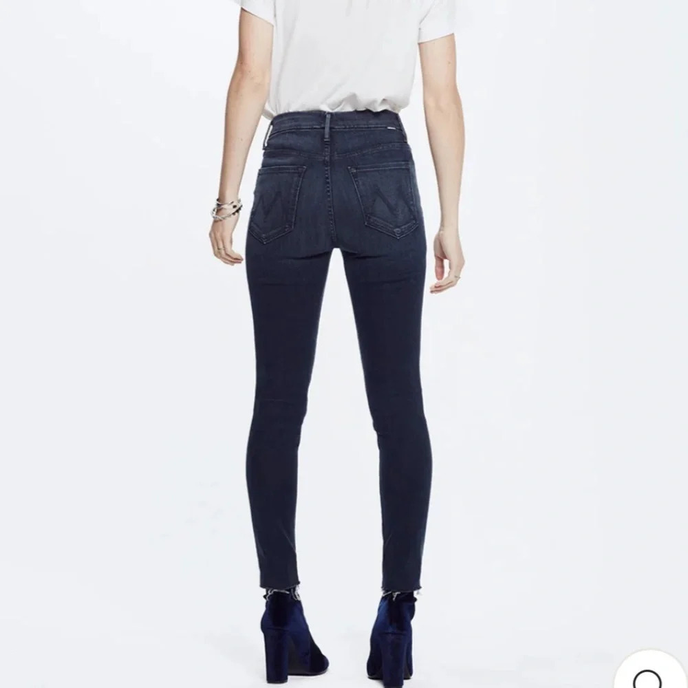 MOTHER High Waisted Looker Ankle Fray in Last Call - Picture 3 of 12